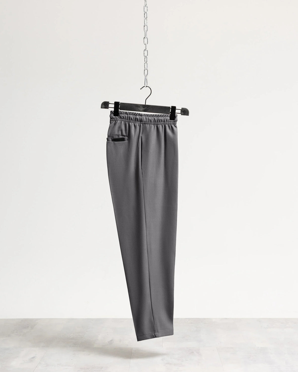 Pantalaccio regular tessuto classico Eternal Atelier