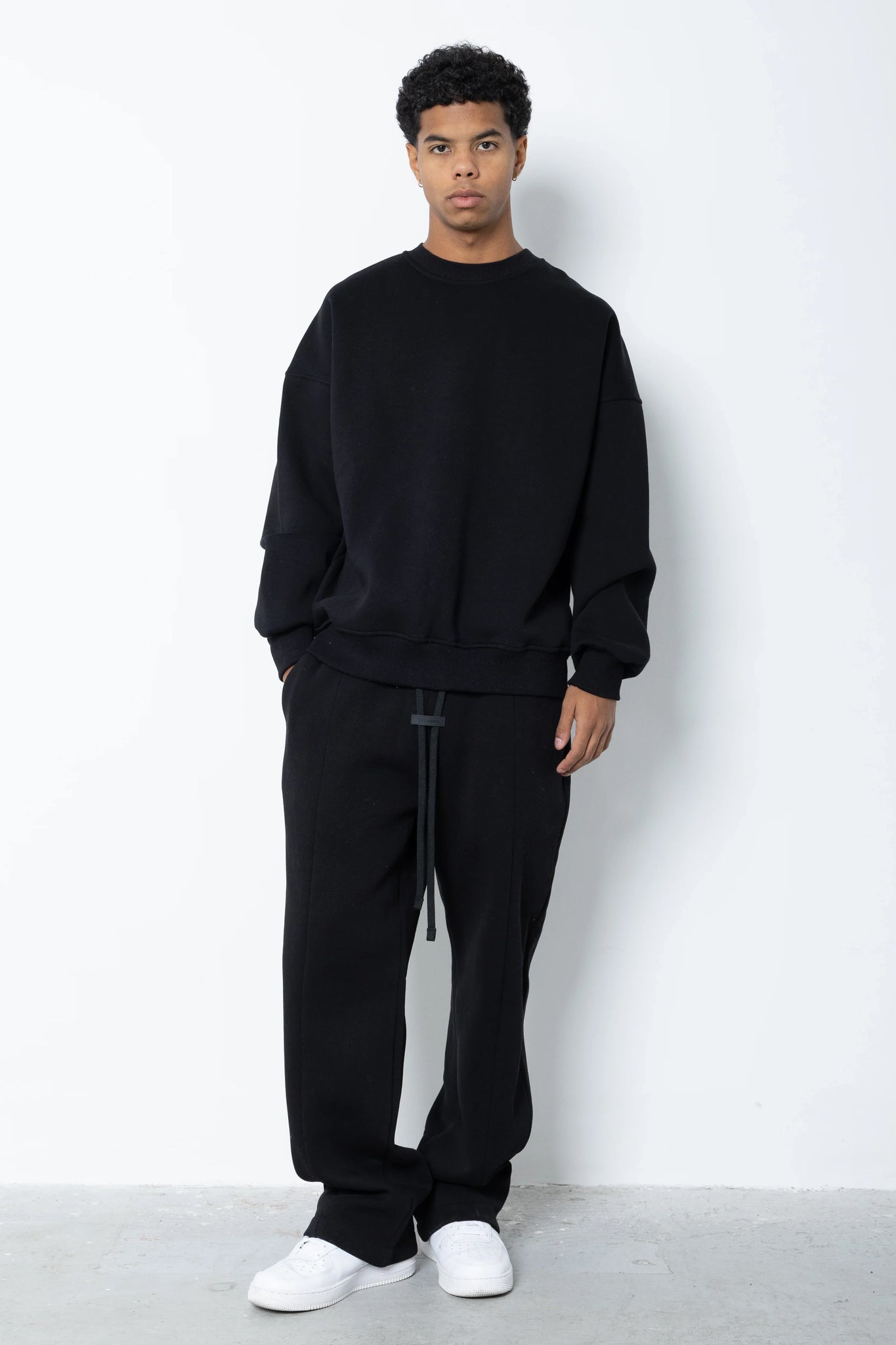 Felpa girocollo over Eternal Studio