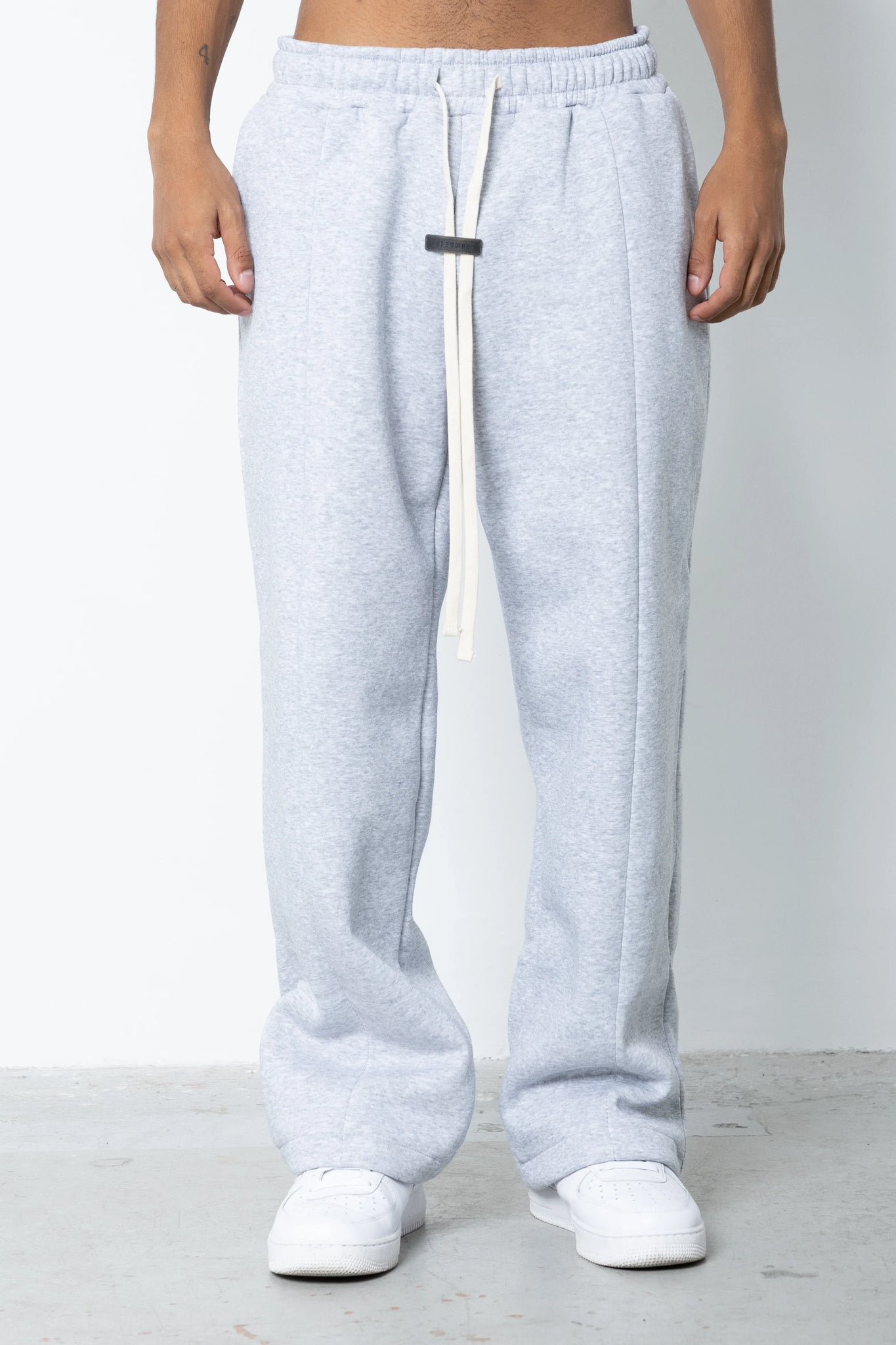 Pantalone tuta fondo ampio Eternal Studio