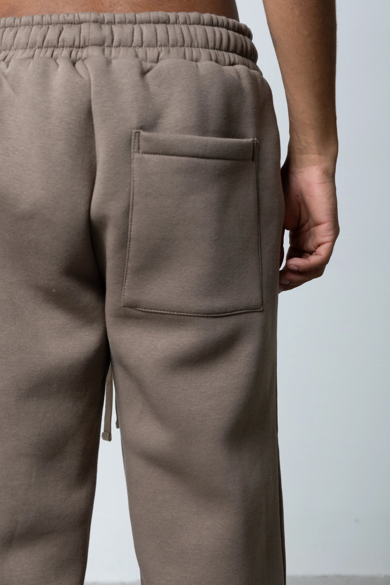 Pantalone tuta fondo ampio Eternal Studio