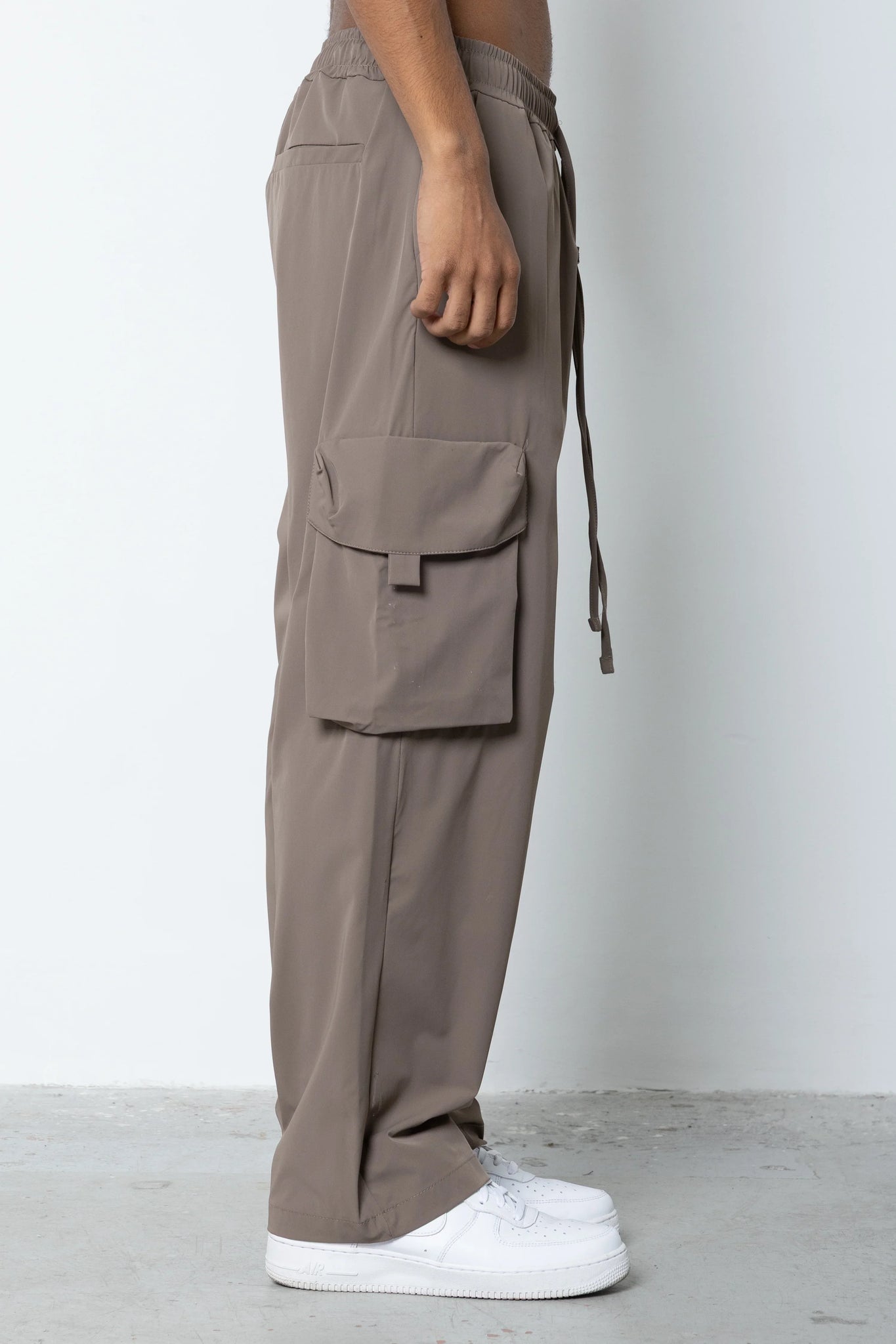 Cargo in tessuto tecnico Eternal Studio