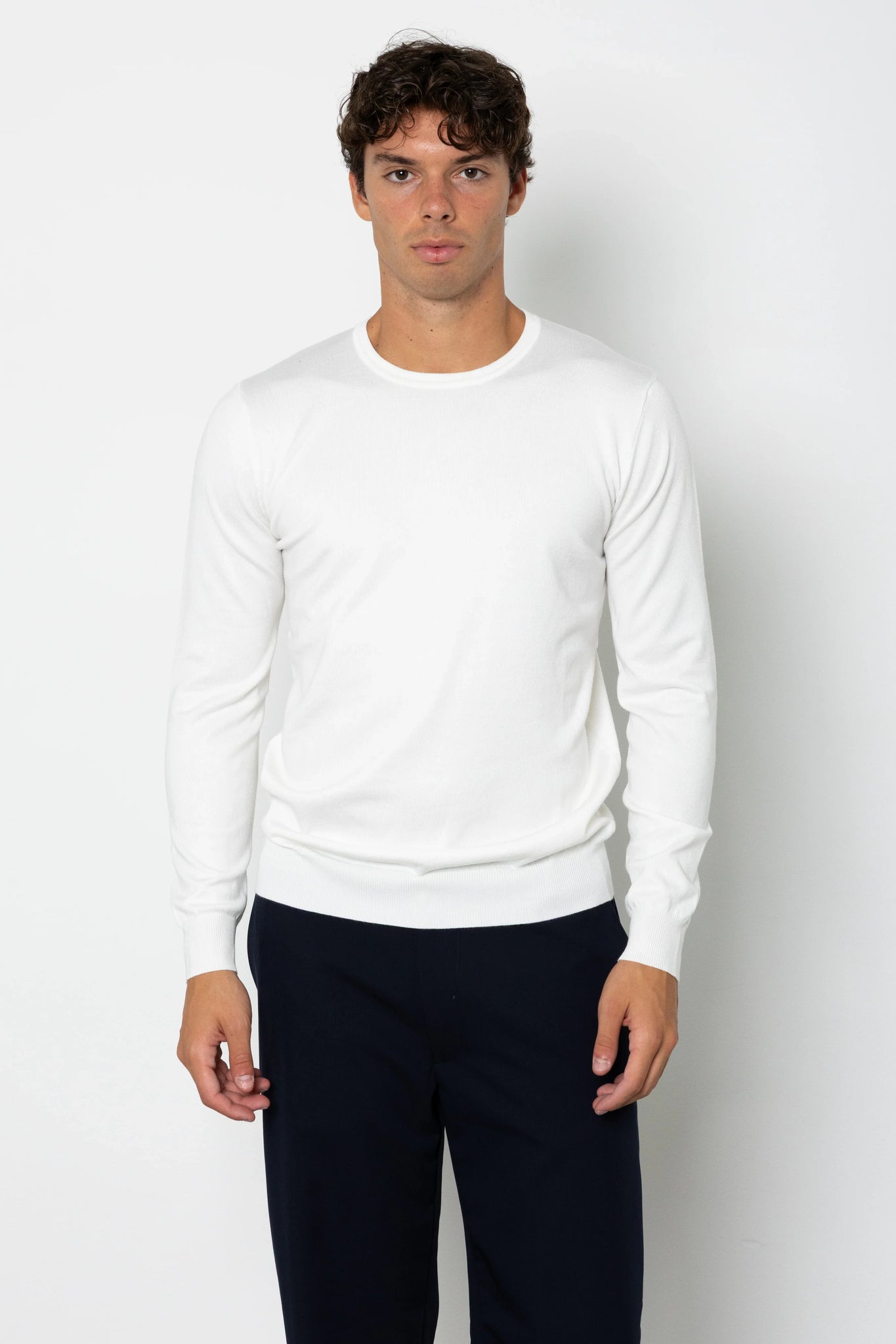 Maglione girocollo in filo