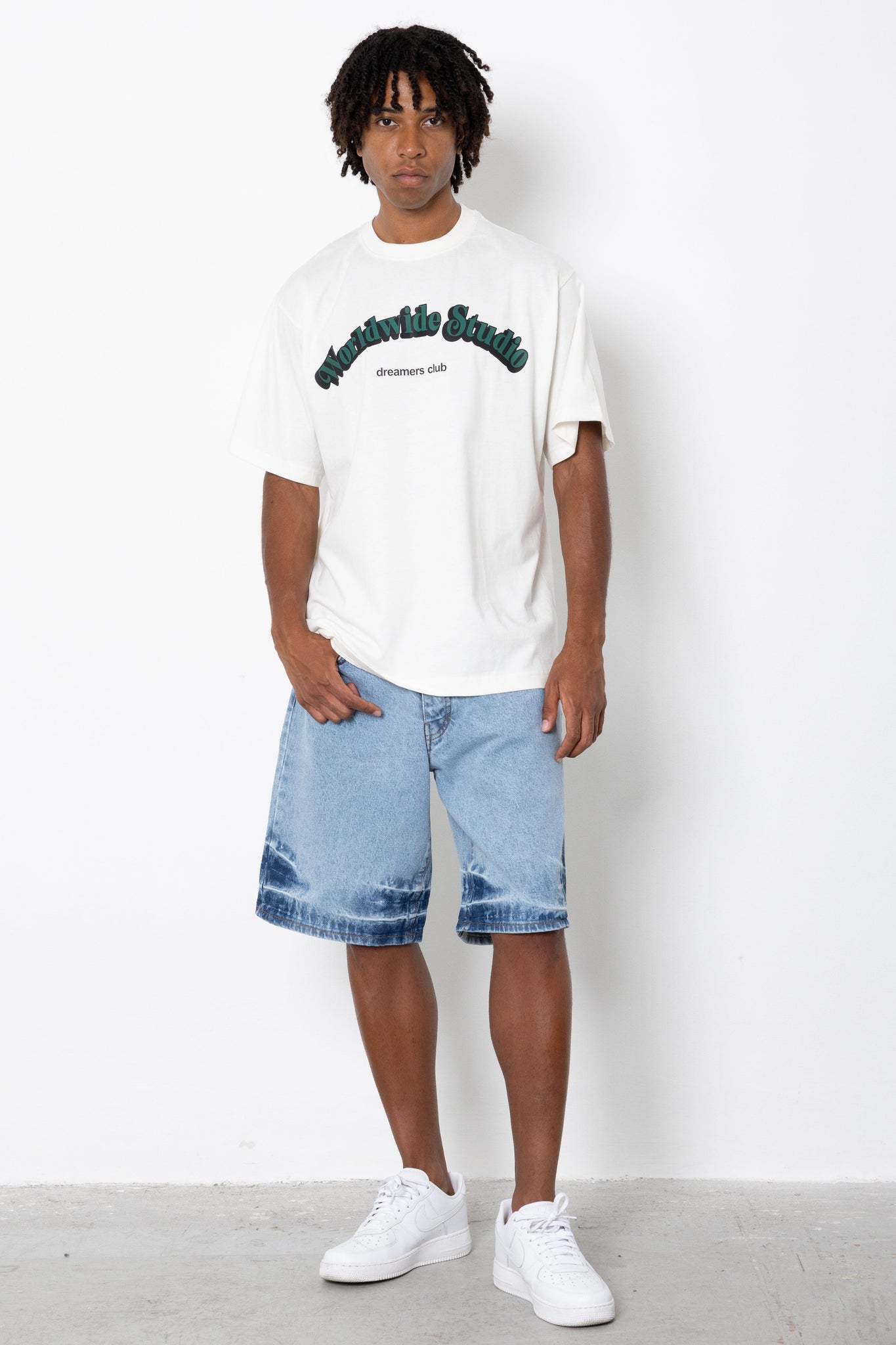 T-shirt Worldwide Studio