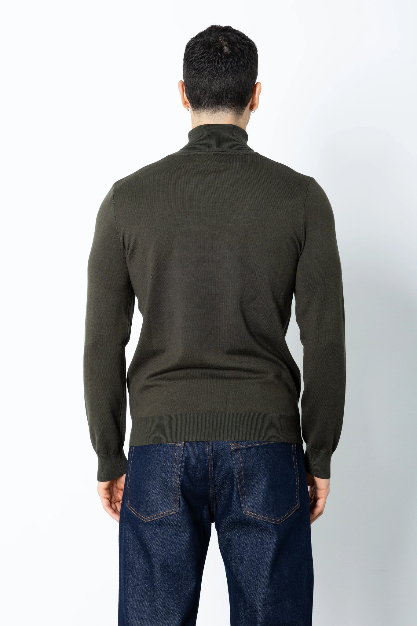 Maglione collo alto in filo