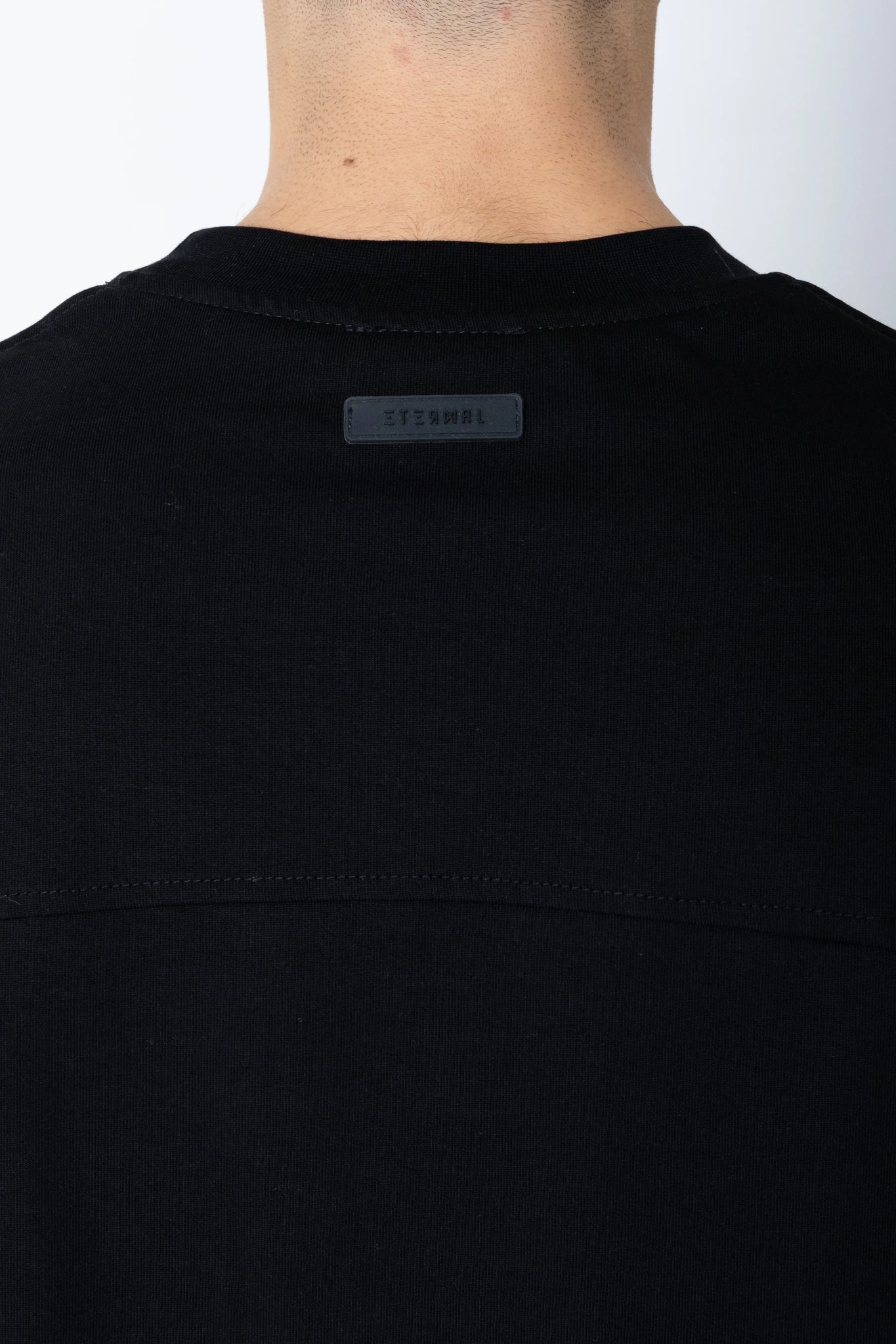 T-shirt in jersey manica lunga Eternal Studio