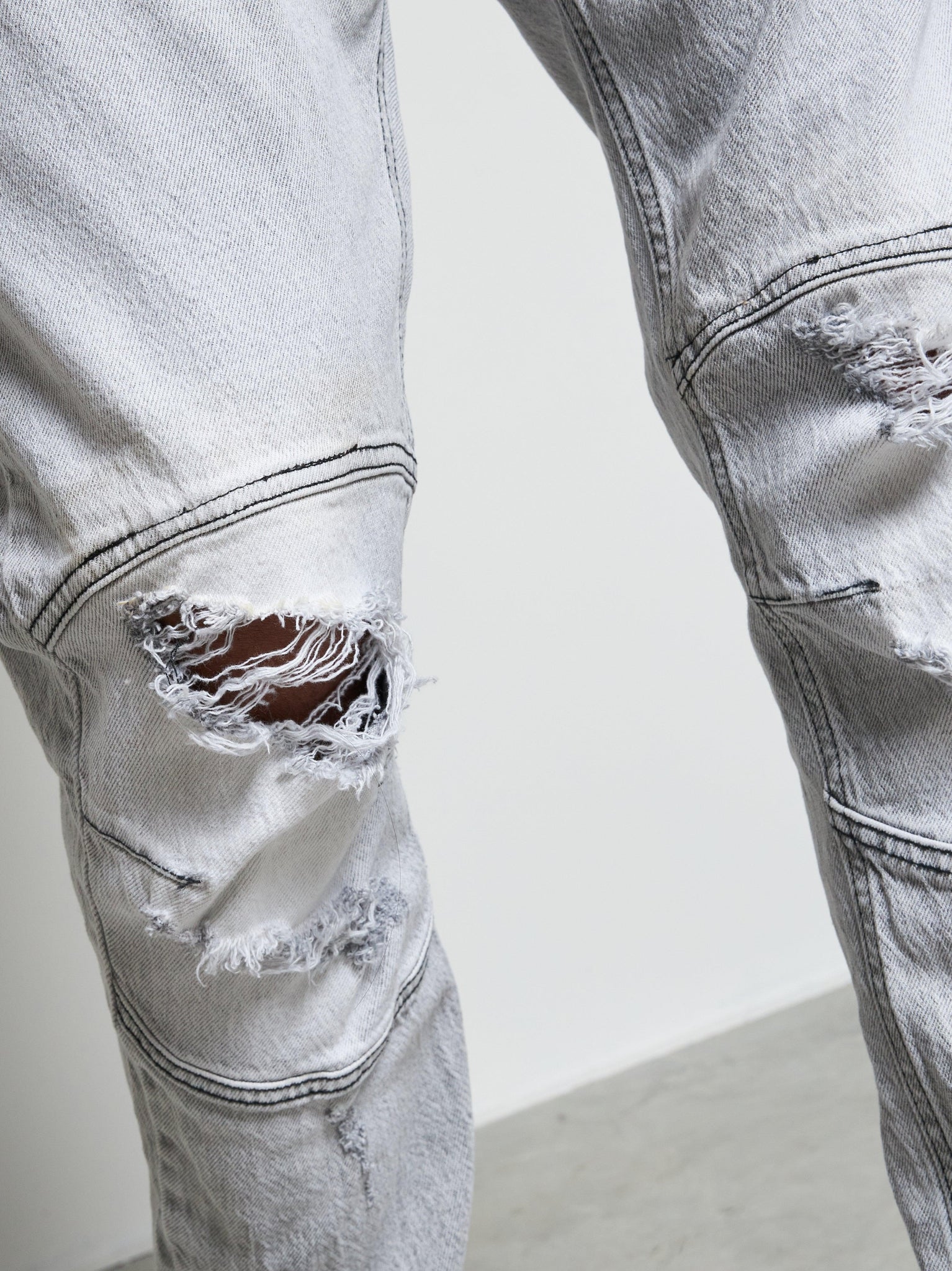 Jeans biker bleached grey