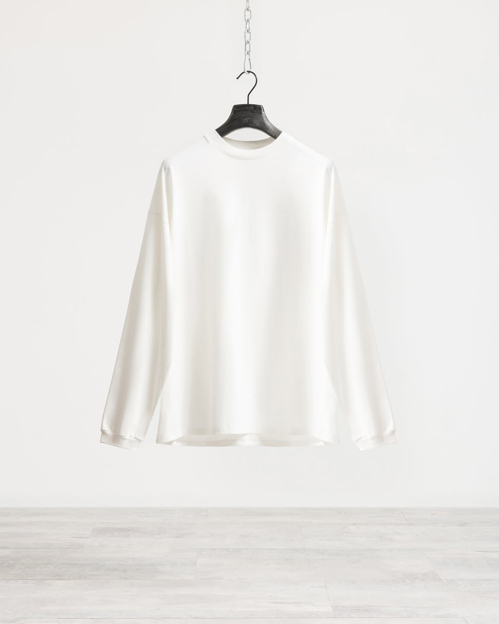 T-shirt longsleeve con polsino oversize Eternal