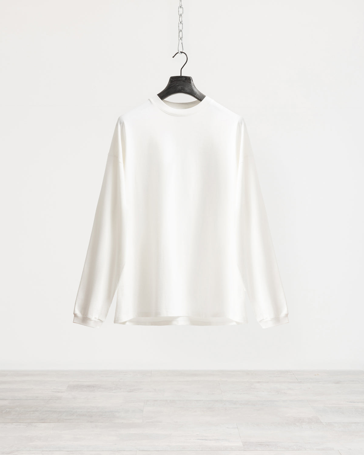 T-shirt longsleeve con polsino oversize Eternal