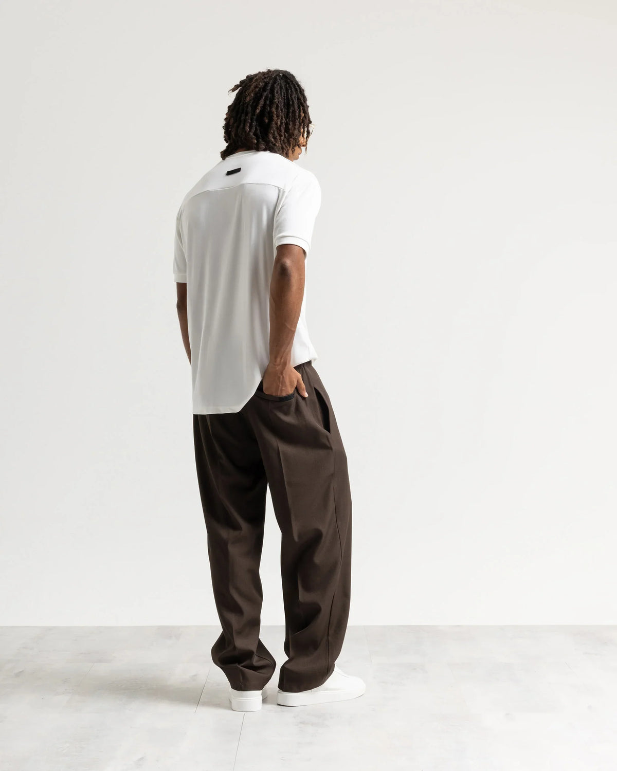 Pantalaccio fondo ampio tessuto classico Eternal Atelier