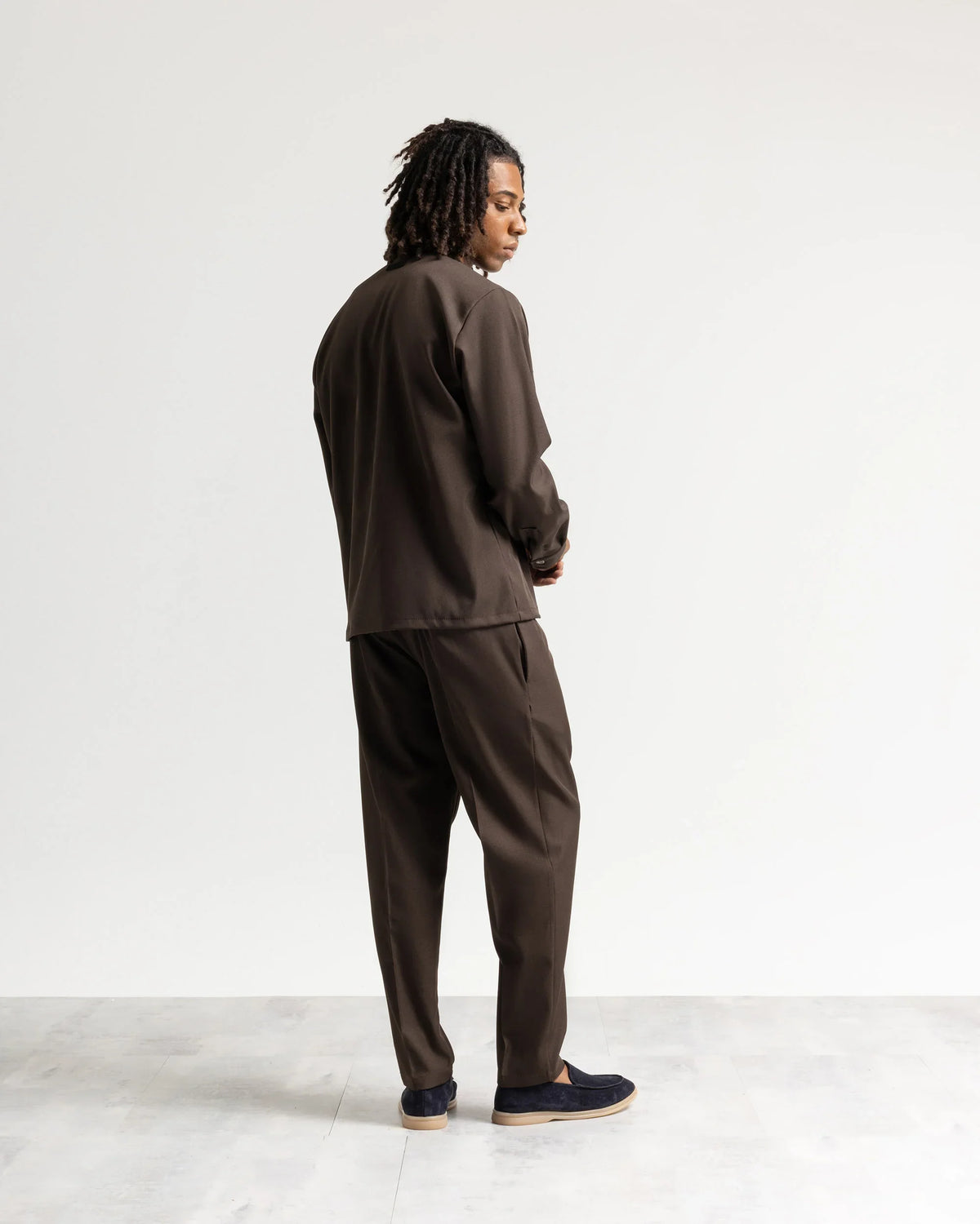 Pantalaccio regular tessuto classico Eternal Atelier